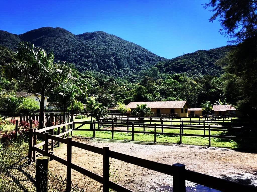Pinheiros Do Rocio Hotel Petrópolis Buitenkant foto